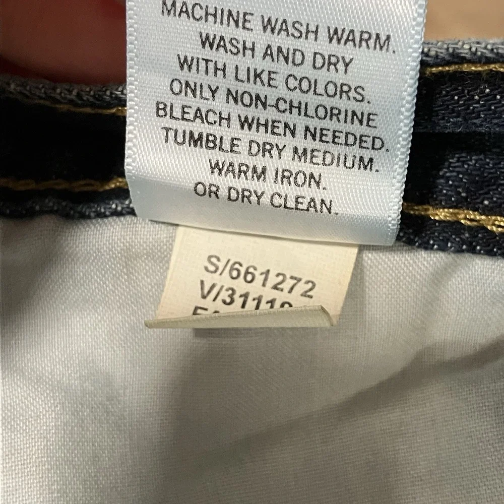 Banana Republic these banana